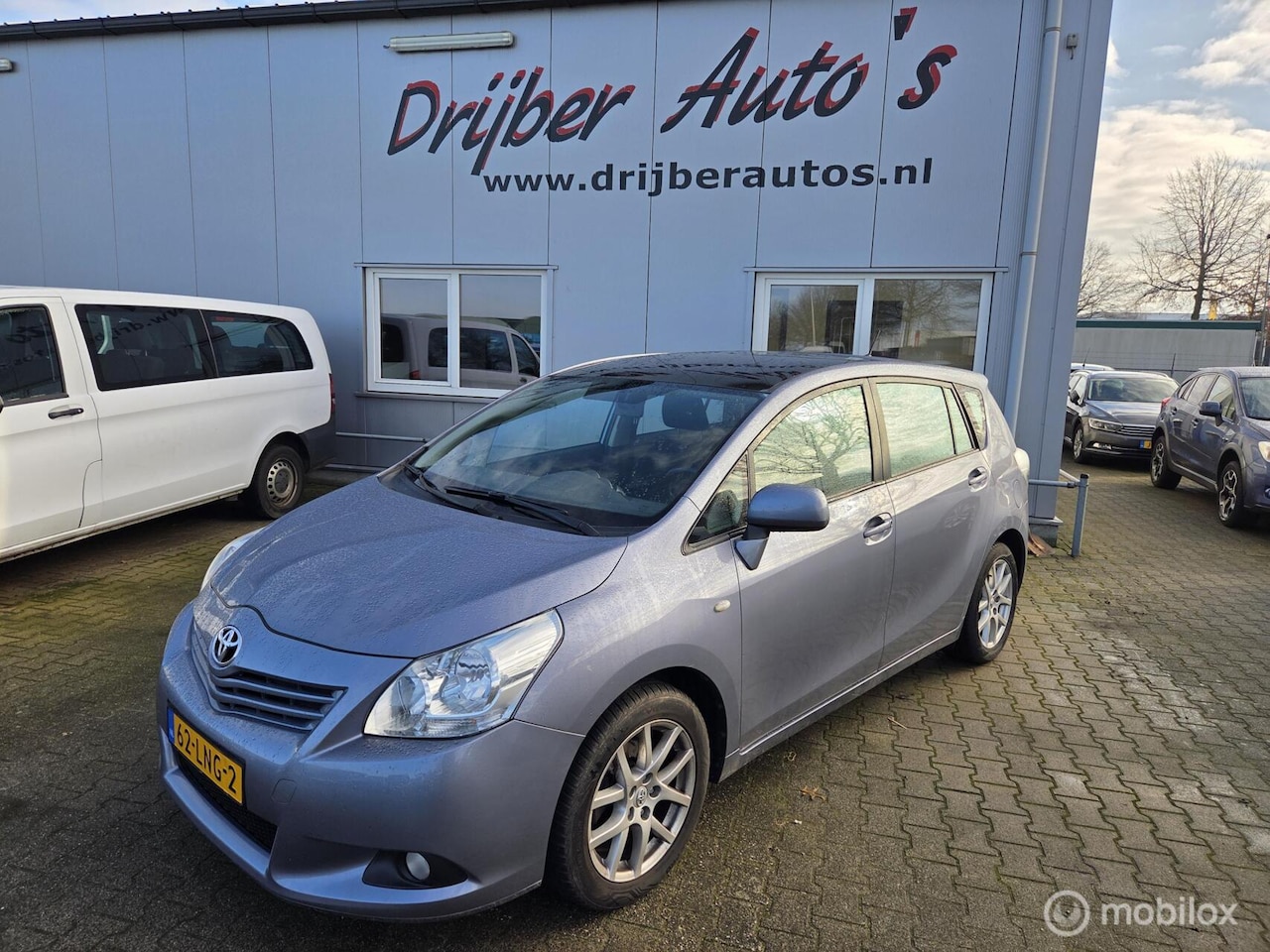 Toyota Verso - 1.8 VVT-i Business 1.8 VVT-i Business - AutoWereld.nl