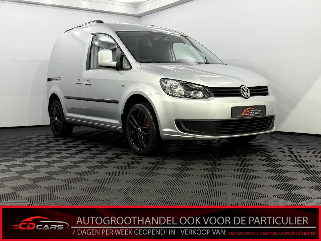 Volkswagen Caddy - 1.2 TSI Airco, Benzine, Cruise control, Radio, Lichtmetalen velgen - AutoWereld.nl