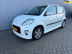 Daihatsu Sirion 2 - 1.3-16V Sport