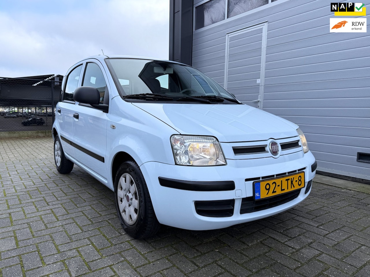 Fiat Panda - 1.2 Active 1e Eigenaar - Stuurbekrachtiging - Elek. Ramen - Volledig Onderhouden - AutoWereld.nl