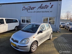 Toyota Yaris - 1.3-16V VVT-i Luna