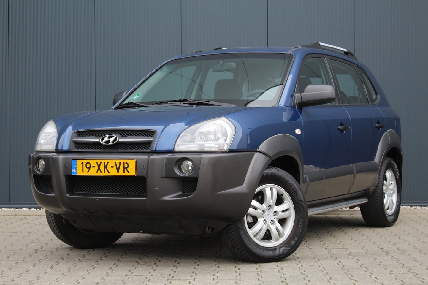 Hyundai Tucson - 2.0i Active | Trekhaak | DAB+ | Airco | PDC | NAP | APK | - AutoWereld.nl