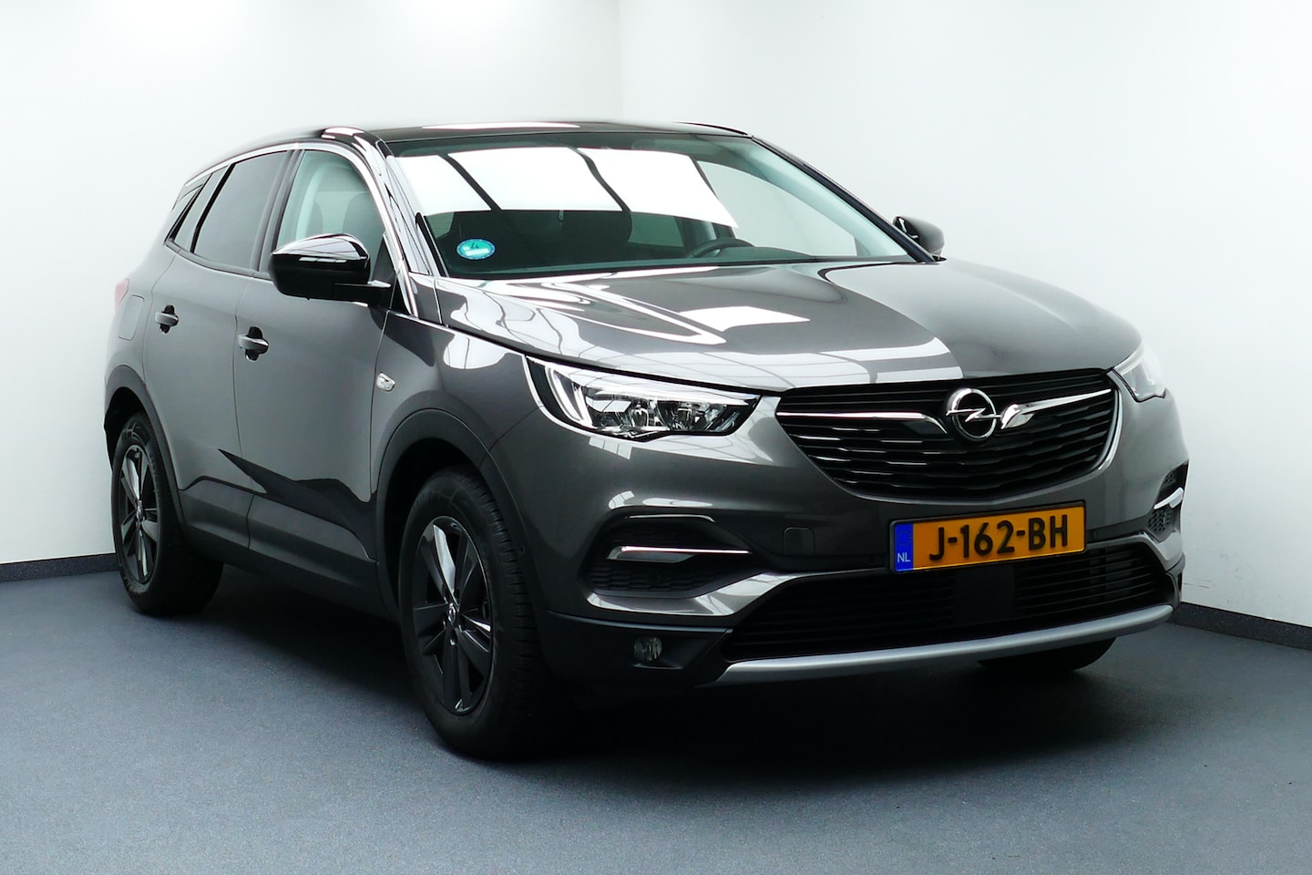 Opel Grandland X - 1.2 130pk Turbo Edition 2020. Camera, Navi, Clima, Led Koplampen, 16"LMV, Haak 1400kg - AutoWereld.nl