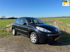 Peugeot 206 - 1.1 XR