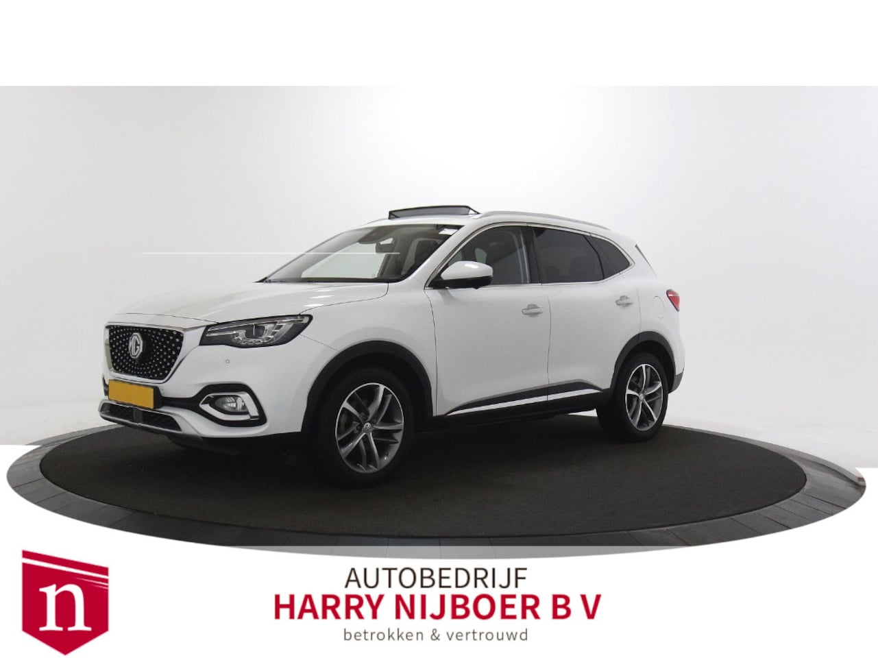 MG EHS - 1.5 TGDI Luxury Panoramadak / Leer / Lage Km stand - AutoWereld.nl