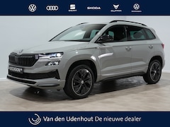 Skoda Karoq - 1.5 TSI ACT 150pk DSG Sportline Business Camera digitaal display Matrix LED privacy glass
