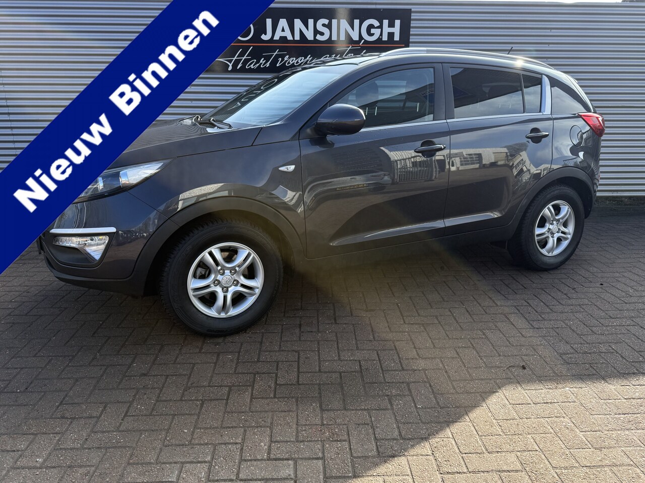 Kia Sportage - 1.6 GDI Comfort Pack | Airco | Trekhaak | LM Velgen | Privacy glas | Stoelverwarming V+A | - AutoWereld.nl