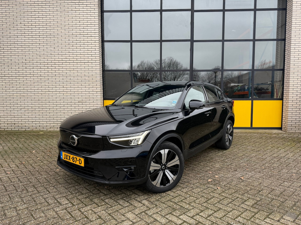 Volvo C40 - Warmtepomp, pano dak, harman/ Kardon Recharge Core 69 kWh - AutoWereld.nl