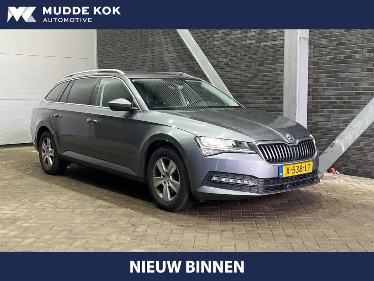 Skoda Superb Combi - 1.5 TSI ACT Business Edition | Automaat | ACC | PDC V+A | Apple Carplay | Getint Glas - AutoWereld.nl