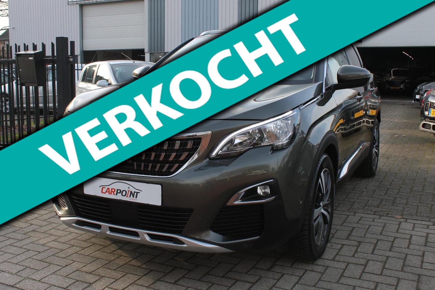 Peugeot 3008 - 1.2 PureTech Allure Leer Keyless Trekhaak Nieuwstaat! - AutoWereld.nl