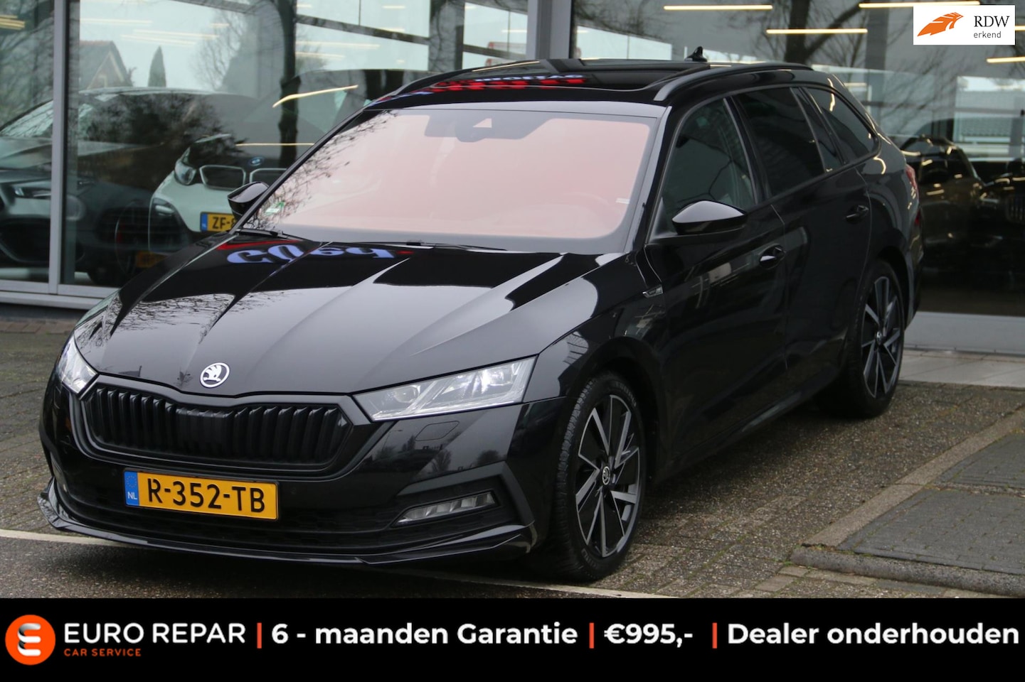 Skoda Octavia Combi - 1.5 e-TSI Business Edition Plus PANO-DAK TREKHAAK! - AutoWereld.nl