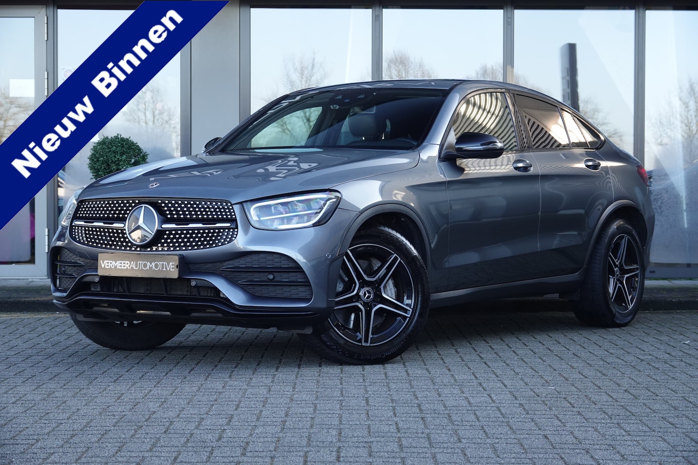 Mercedes-Benz GLC-klasse Coupé - 300 4MATIC Premium Plus AMG | Schuif/Kanteldak | ACC | Trekhaak | Night | Sfeer | - AutoWereld.nl