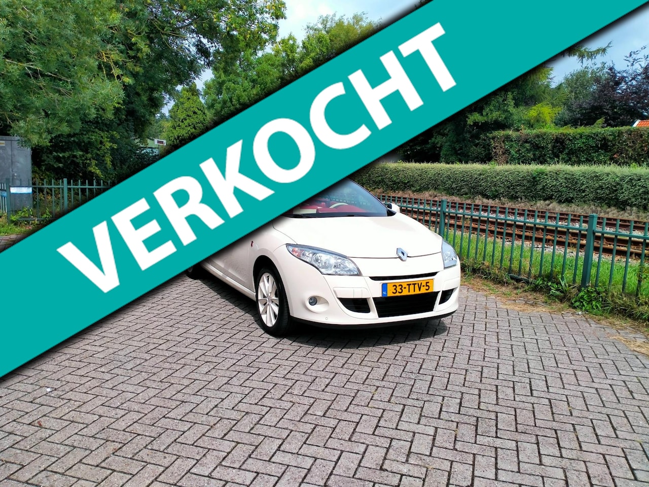 Renault Mégane coupé cabriolet - 1.4 TCE Floride 90000km! airco navi 2e eigenaar ALLINPRIJS - AutoWereld.nl