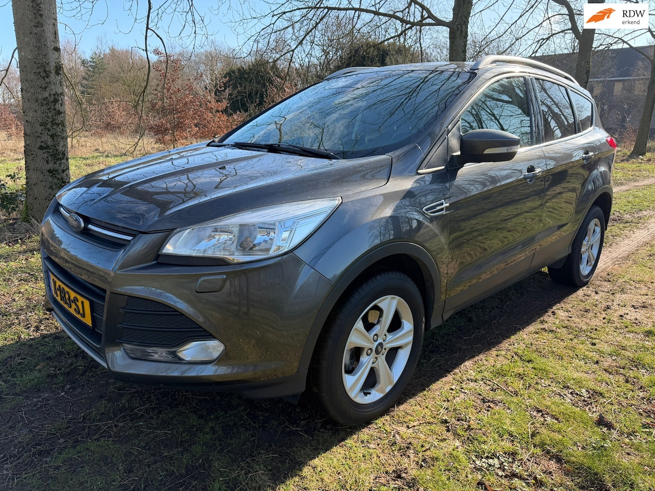 Ford Kuga - 1.5 Trend Motor niet 100% - AutoWereld.nl