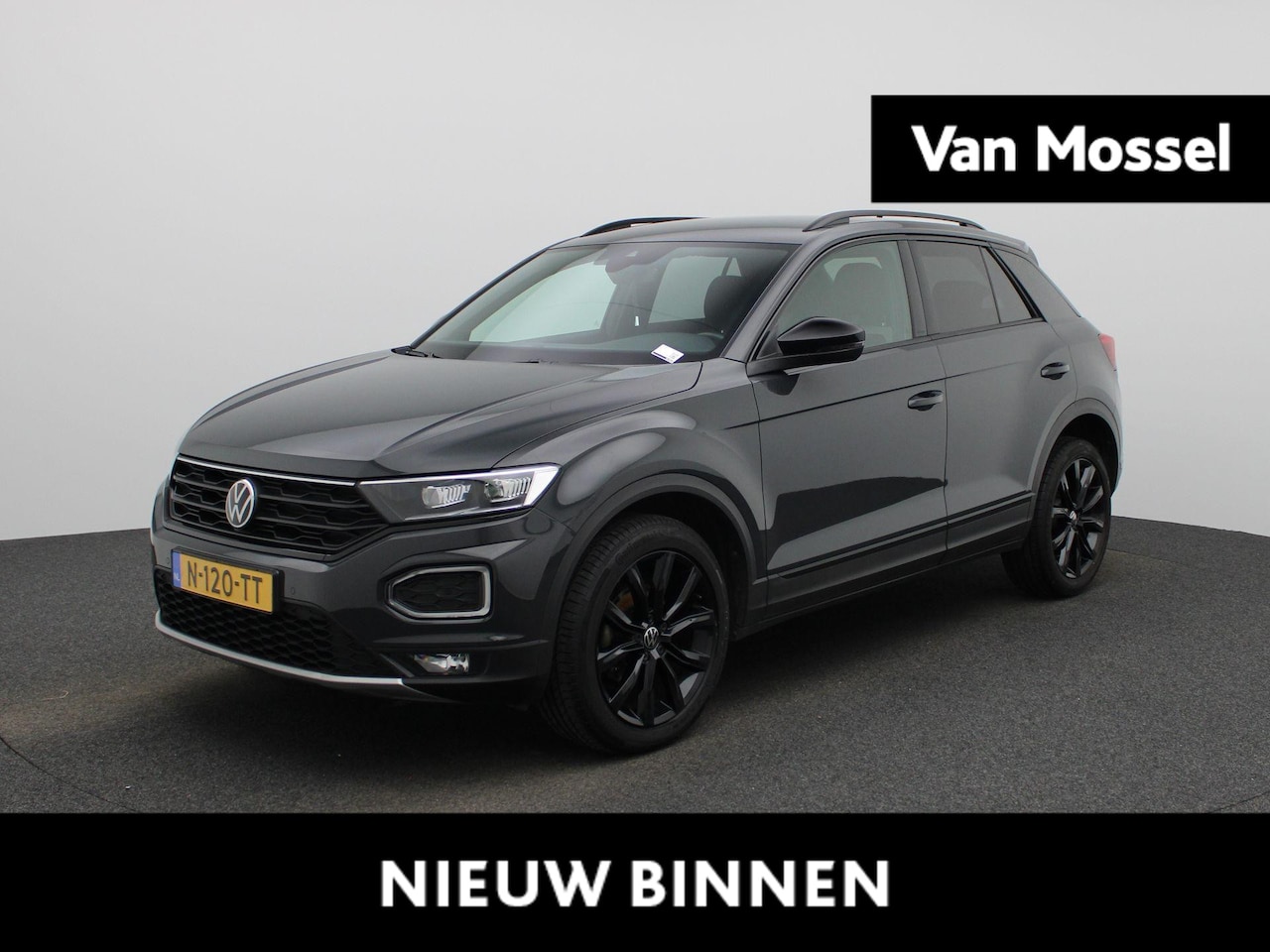 Volkswagen T-Roc - 1.5 TSI Sport Black Style 150PK | Navigatie | Climate Control | Cruise Control - AutoWereld.nl