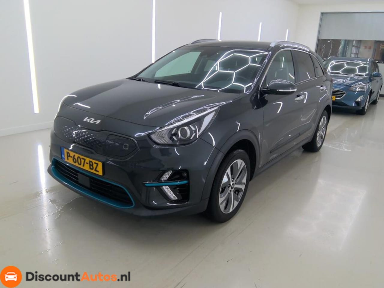 Kia e-Niro - DynamicLine 64 kWh DynamicLine 64 kWh - AutoWereld.nl