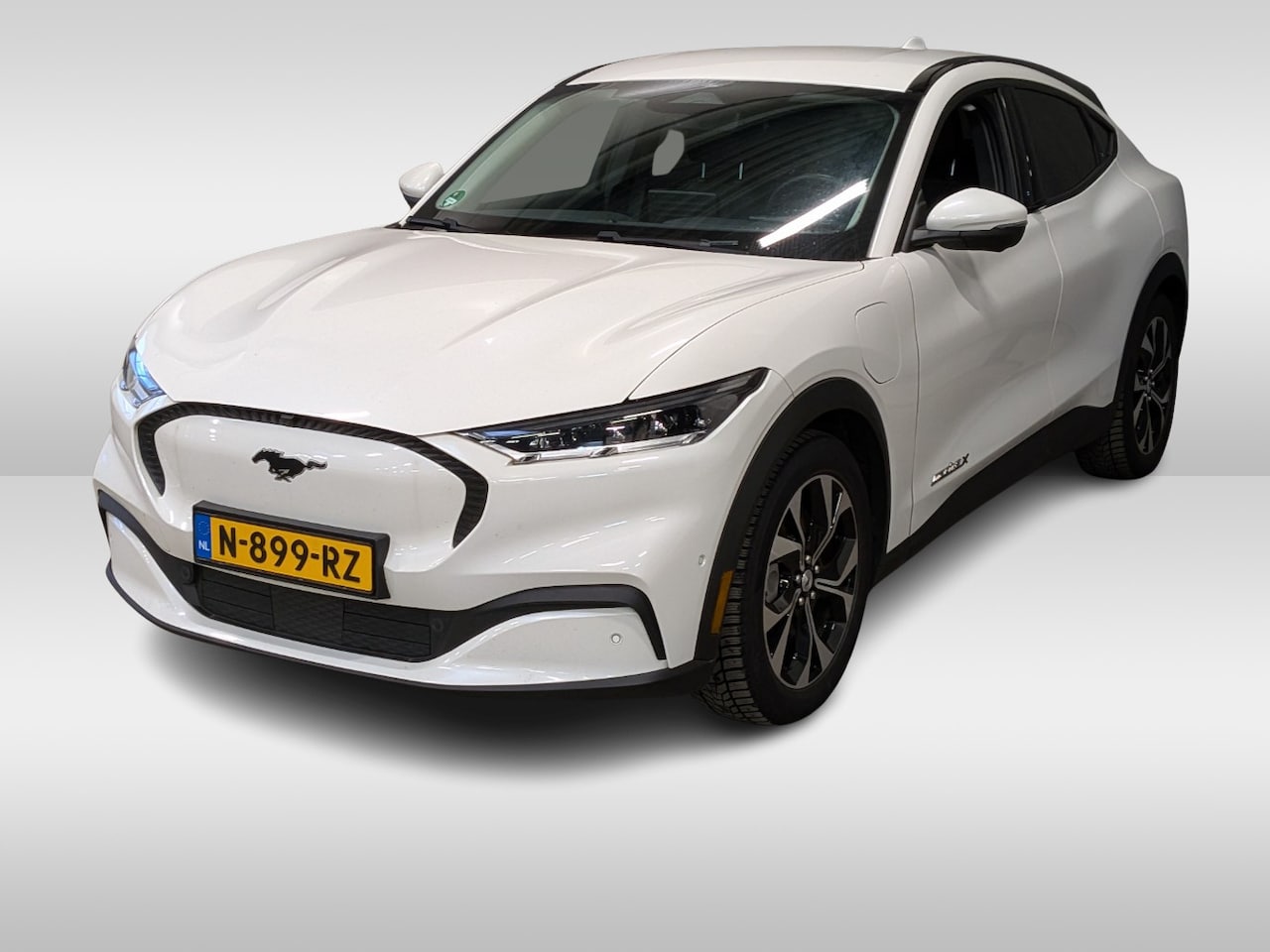 Ford Mustang Mach-E - Extended RWD 98 kWh / 360Camera / Leder / 18'' / Keyless / DAB / B&O / Stoelverwarming / A - AutoWereld.nl
