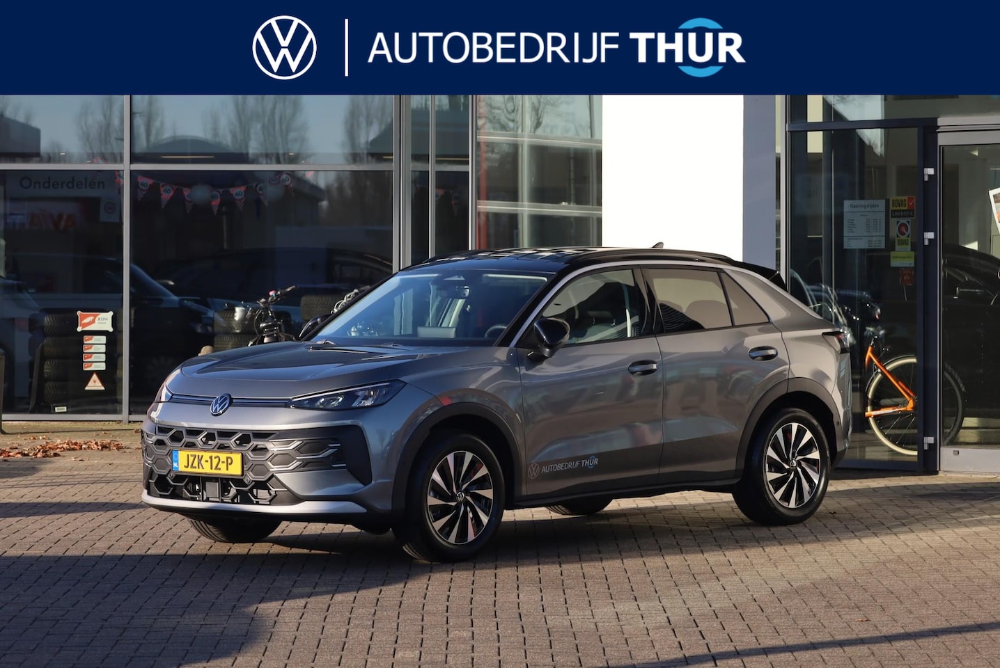 Volkswagen T-Roc - 1.5 eTsi Life First Edition 116PK / 85kW DSG, Demonstratie voertuig (beschikbaar per 1 sep - AutoWereld.nl