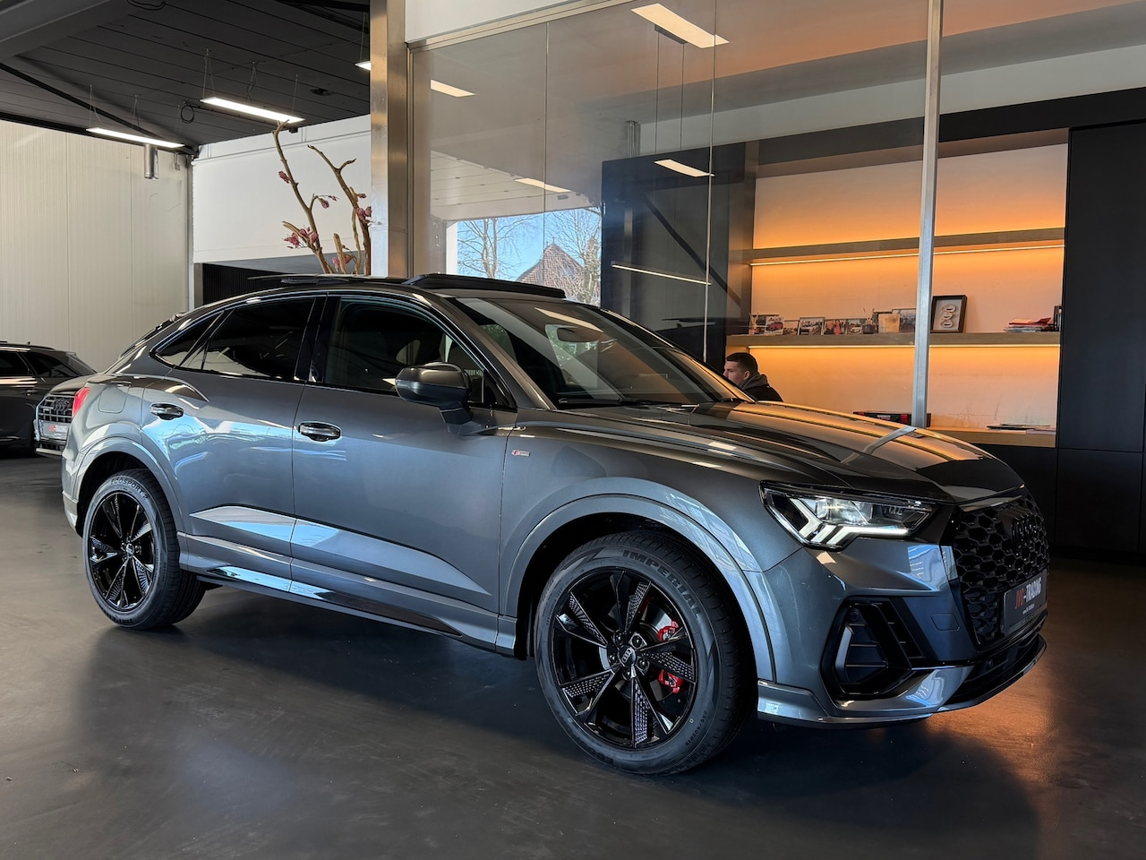 Audi Q3 Sportback - 35 TFSI S line Edition Panorama Camera Keyless - AutoWereld.nl