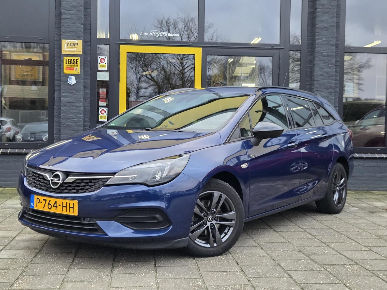 Opel Astra Sports Tourer - 1.2 Design & Tech | Cam A | Parkeer Sens | Apple Car | Android Auto | Trekhaak | - AutoWereld.nl
