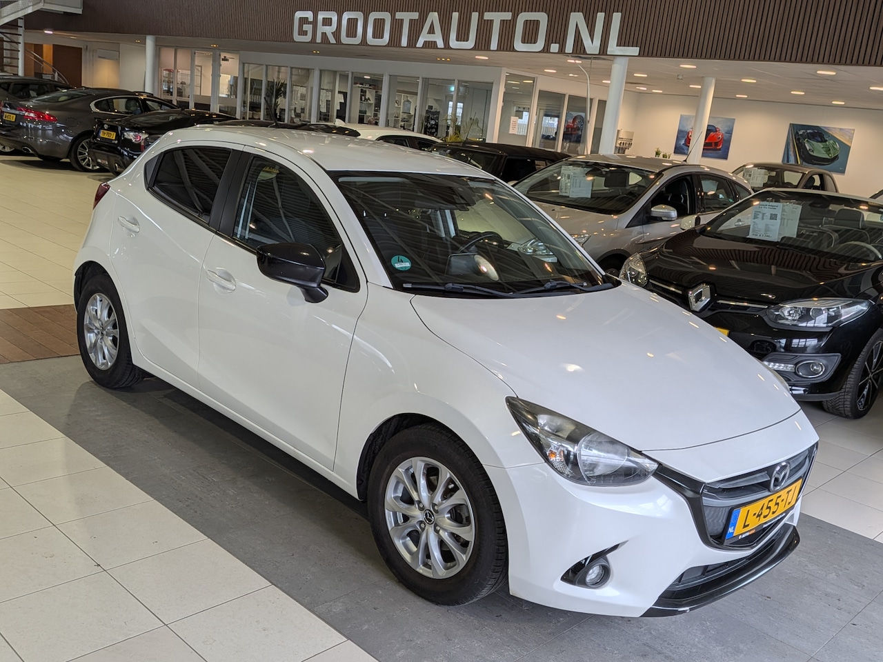 Mazda 2 - 1.5 Skyactiv-G GT-M Airco, Cruise Control, Stuurbekrachtiging - AutoWereld.nl