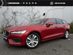 Volvo V60 - 2.0 B3 Momentum Business | Adaptieve Cruise Control | Trekhaak | Parkeersensoren voor + ac