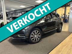 Volvo XC60 - 2.0 T8 Twin Engine AWD Momentum Pro Inscription /Panorama-dak / pilot assist / trekhaak /