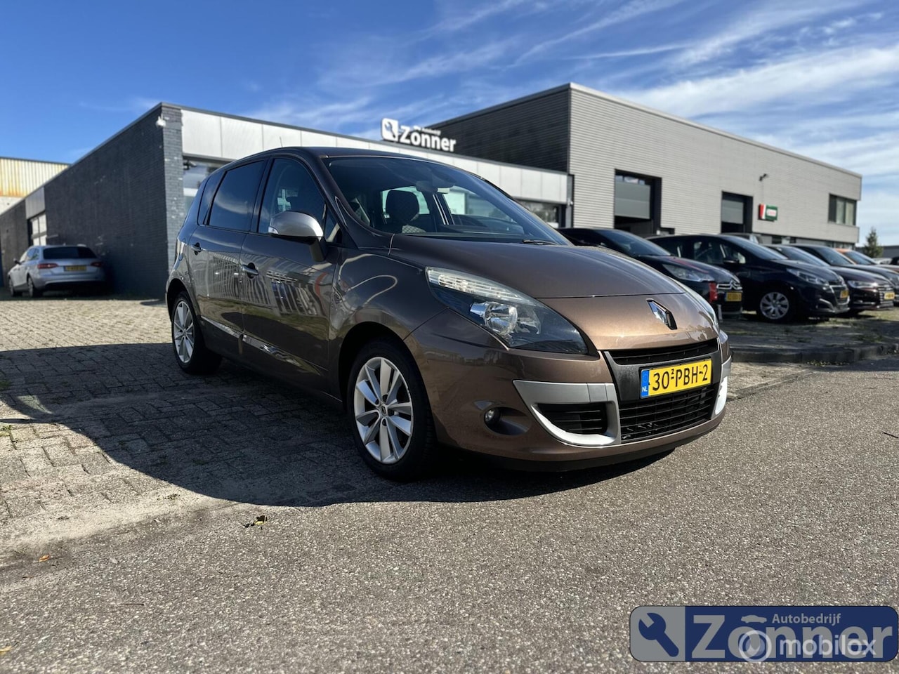 Renault Scénic - 1.6 Dynamique E85 1.6 Dynamique E85 - AutoWereld.nl