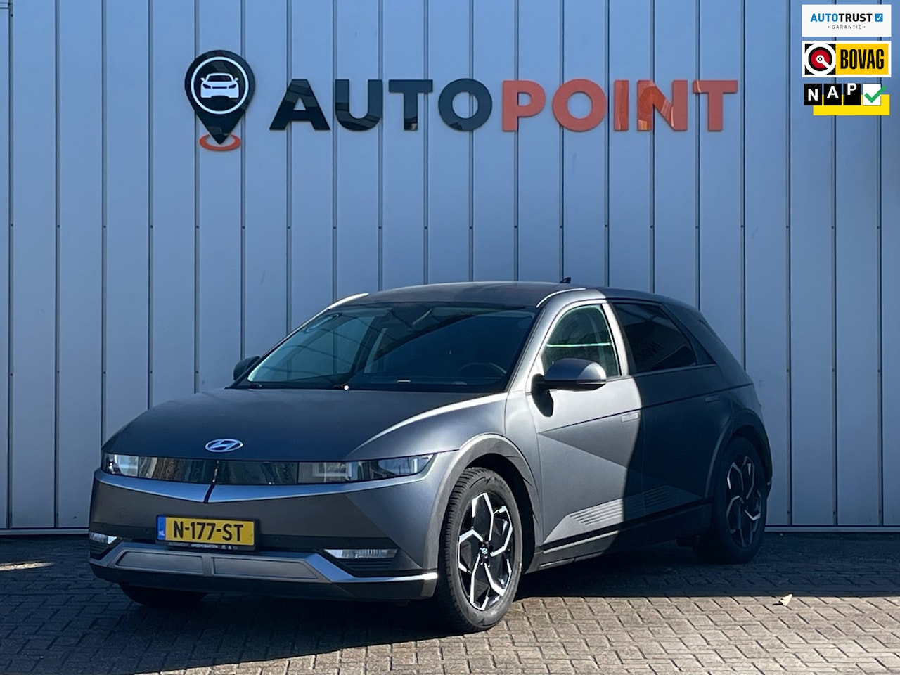 Hyundai IONIQ 5 - Connect+ 73kWh SOH 100 % LEER DEALER OND - AutoWereld.nl