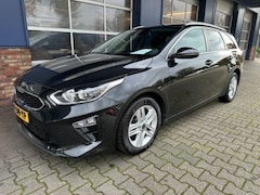 Kia Cee'd - Ceed 1.0 T-GDI DYN.PLUSL. CAMERA. STUUR EN STOEL VERWARMING. ALL IN prijs