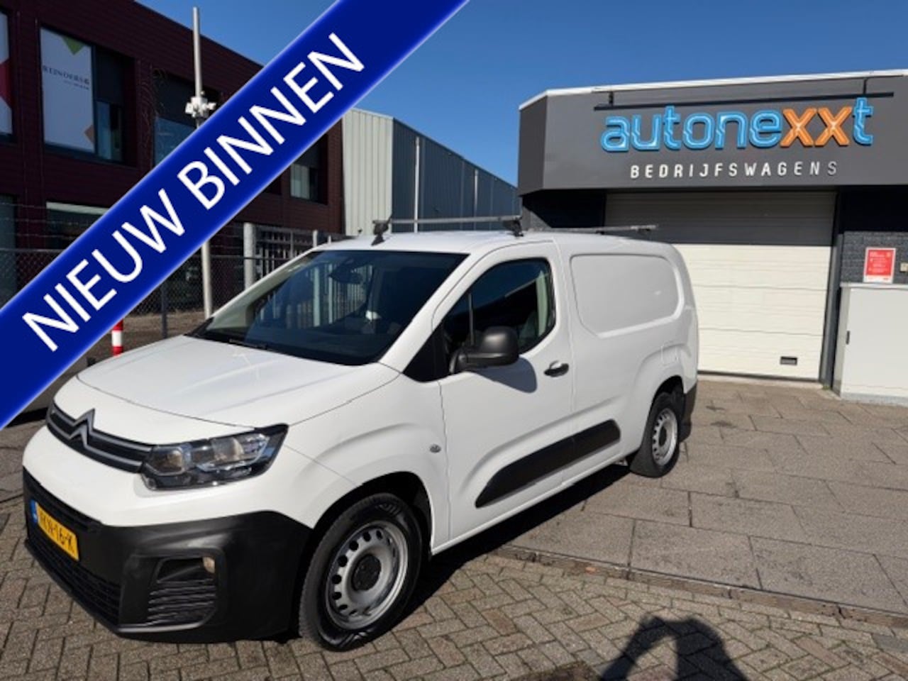 Citroën Berlingo XL - 1.5 BlueHDI Club AIRCO I NAVI I LANGE UITVOERING I 1e EIGENAAR I COMPLETE ONDERHOUDSHISTOR - AutoWereld.nl