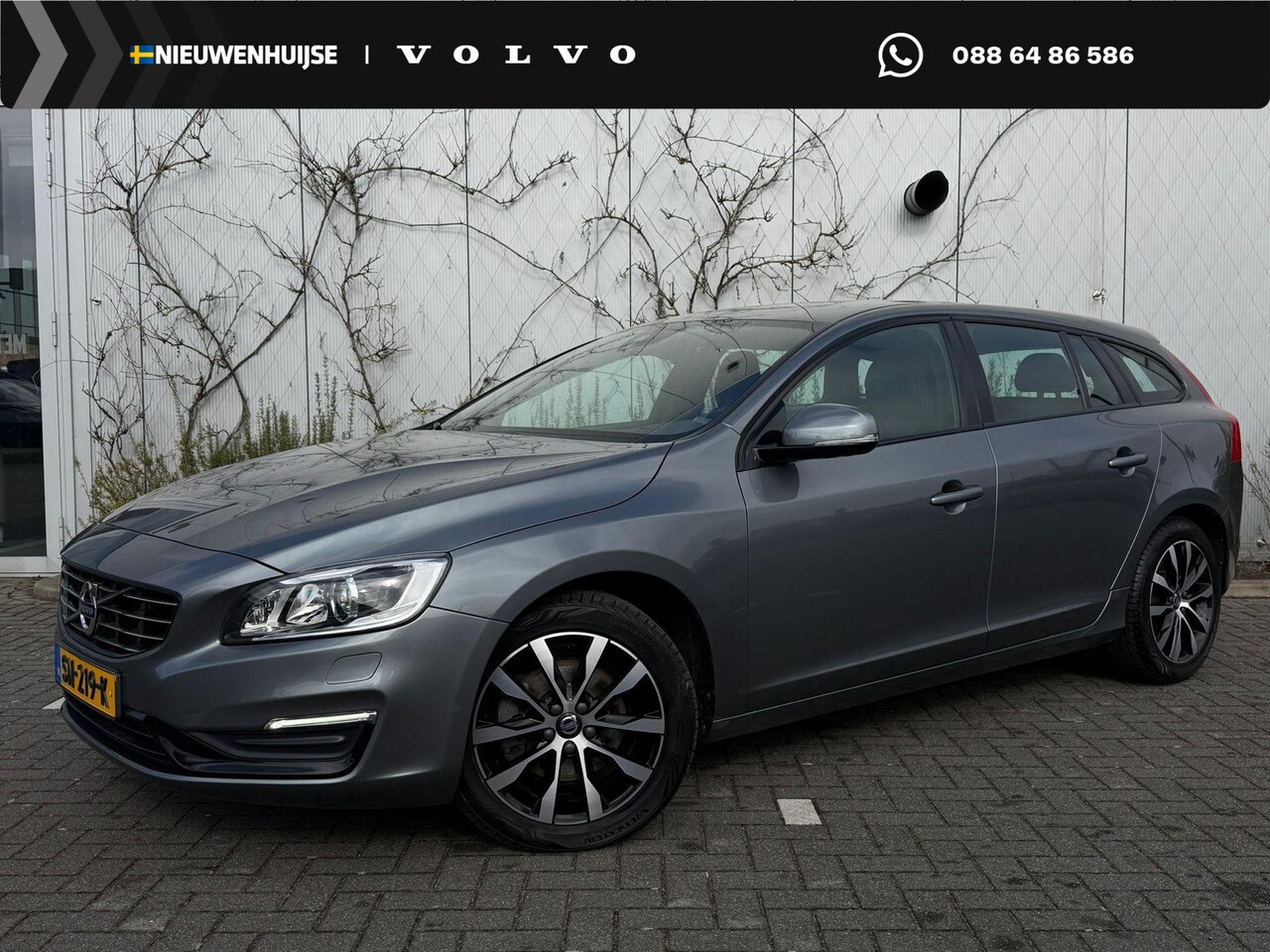 Volvo V60 - 2.0 T3 Polar+ Dynamic | Trekhaak | Navigatie | Leder | Xenon | Stoelverwarming - AutoWereld.nl