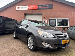 Opel Astra Sports Tourer - 1.4 Turbo Cosmo