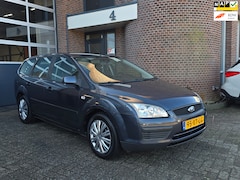 Ford Focus Wagon - 1.6-16V Trend Station |Apk |Airco |Nap