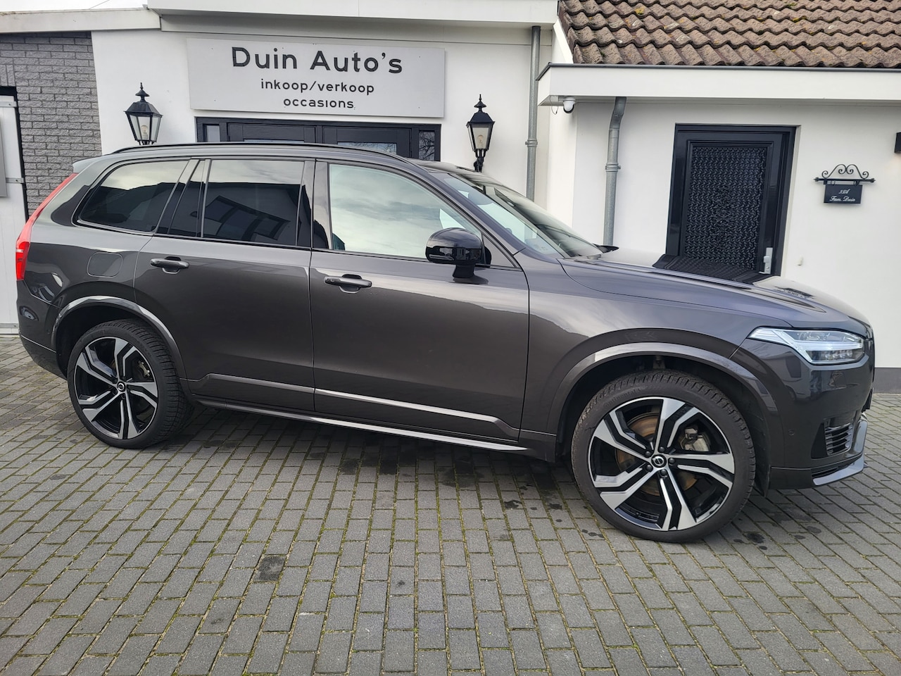 Volvo XC90 - 2.0 T8 Recharge AWD Ultimate Dark Panorama dak, 22 inch velgen, getint glas Dark - AutoWereld.nl