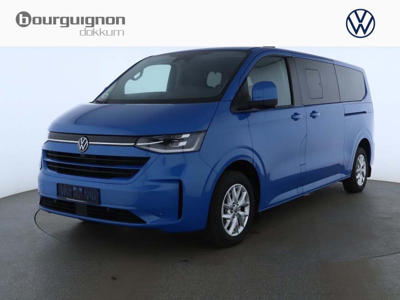 Volkswagen e-Transporter Caravelle - 32 L2H1 Style 64 kWh | Trekhaak | Leder | 8 Pers. | - AutoWereld.nl
