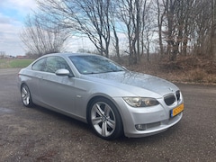 BMW 3-serie Coupé - 335i Coupe High Executive | 400 PK |APK 10-2026