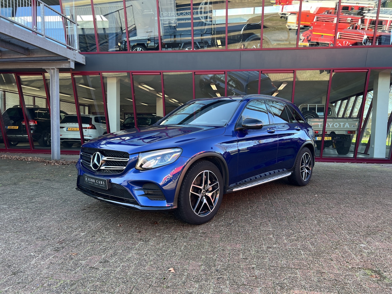 Mercedes-Benz GLC-klasse - 220 d 4MATIC Sport Edition Premium Plus | CC | Stoelverw. | Trekhaak | Leder | Navi | - AutoWereld.nl