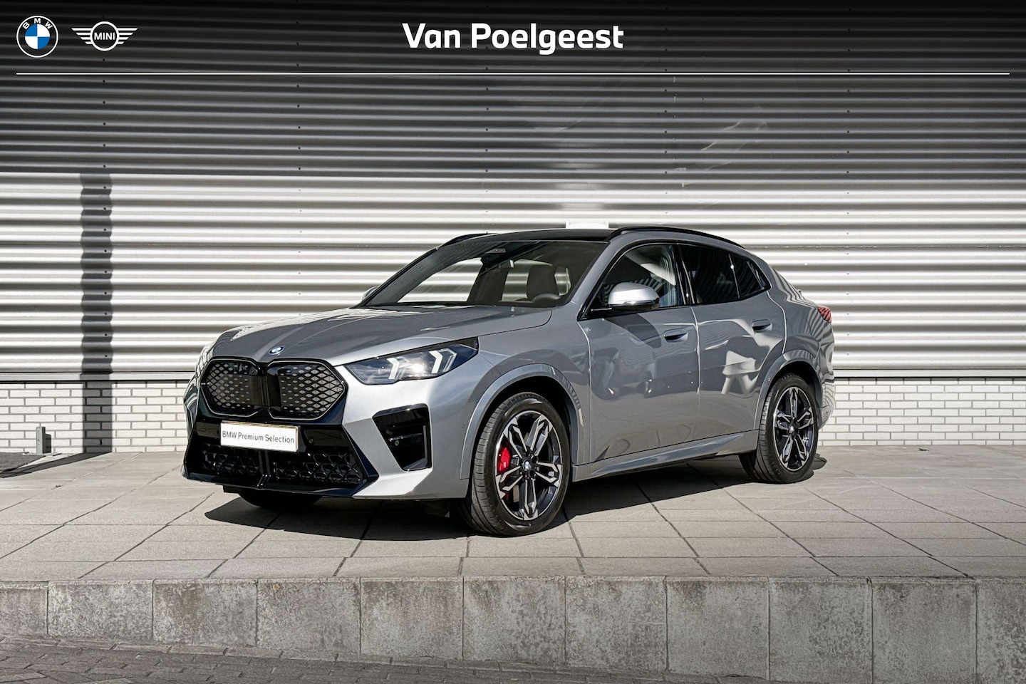 BMW iX2 - eDrive20 M Sportpakket Pro / Innovation Pack / Comfort Pack / Trekhaak - AutoWereld.nl