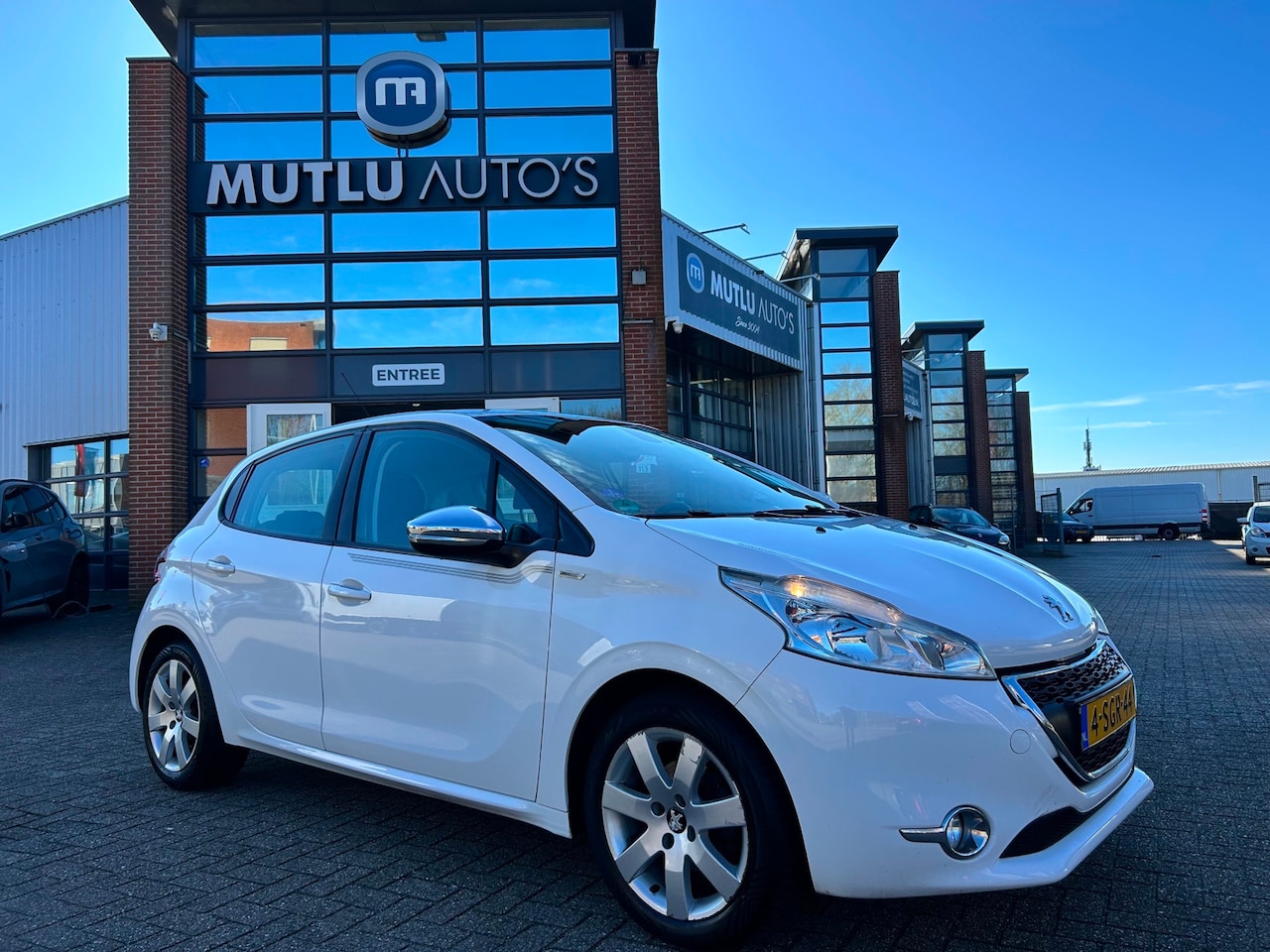 Peugeot 208 - 1.2 VTi Urban Soul 5deurs NAP NAVI APK PDC Airco - AutoWereld.nl
