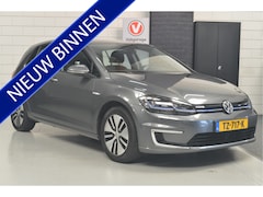 Volkswagen e-Golf - e-Golf // NAVI // ADAPTIVE CRUISE // CAMERA // CLIMA // 140.000 km //