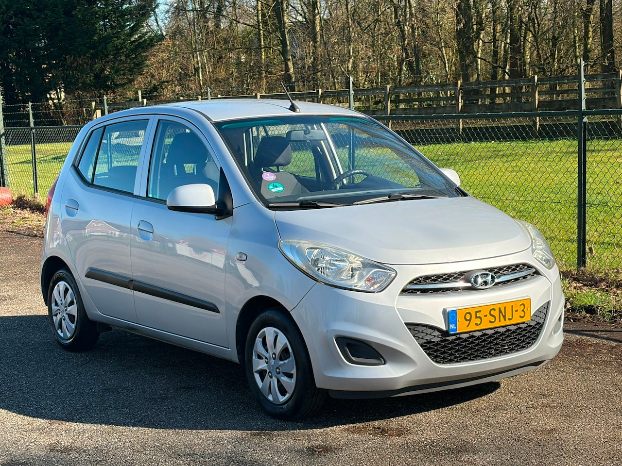 Hyundai i10 - 1.1 i-Drive Cool /Airco/5-Deurs/ - AutoWereld.nl