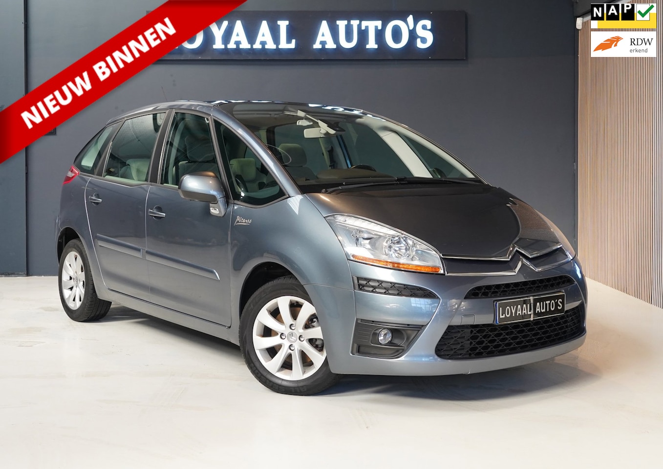 Citroën C4 Picasso - 2.0-16V Ambiance EB6V 5p. | AUT | AIRCO | PDC | CRUISE | GLAZEN DAK | ELEK.RAMEN | NAP | A - AutoWereld.nl