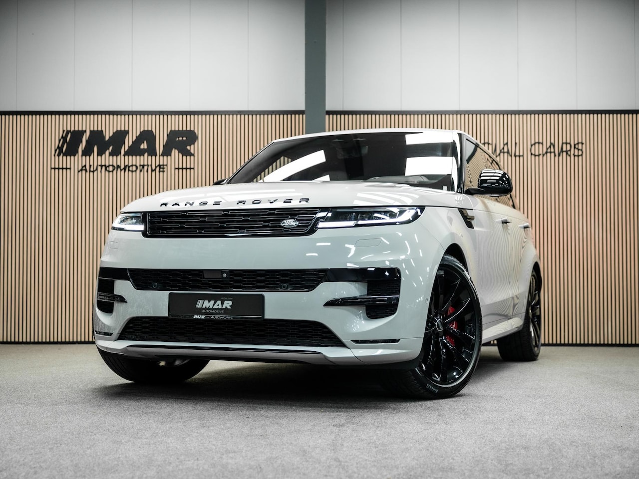 Land Rover Range Rover Sport - 3.0 P510e First Edition | Meridian | Stoelverwarming en verkoeling  | - AutoWereld.nl