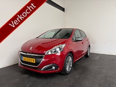 Peugeot 208 - 1.2 PureTech Blue Lease Premium. Trekhaak