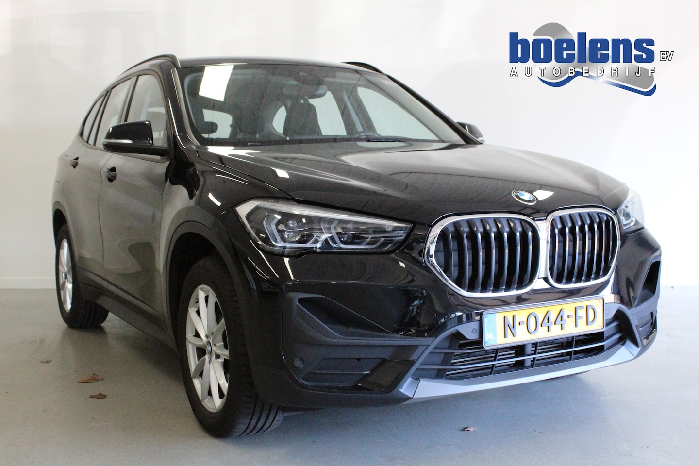 BMW X1 - sDrive18d Business Edition 2.0L150PK | NL-AUTO+N.A.P! | CAMERA | E-KLEP | CLIMA | DAB-RADI - AutoWereld.nl