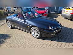Alfa Romeo Spider - 2.0 JTS Turismo Elektrische-kap BJ.2005