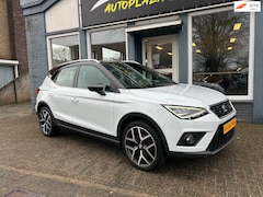 SEAT Arona - 1.0 TSI FR / CLIMAT / ACHTERUIT RIJ CAMERA / NAVI