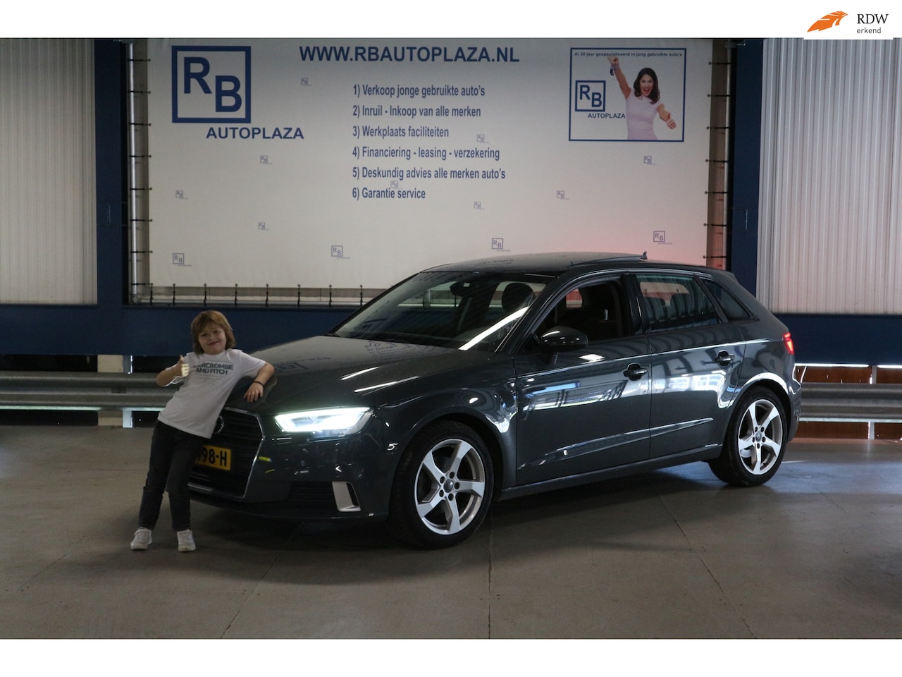 Audi A3 Sportback - 1.0 TFSI Sport / 12 MND GARANTIE / PANO ! ! ! - AutoWereld.nl