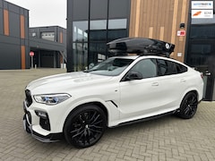 BMW X6 - XDrive40i High Executive PANO HEAD-UP CARBON INT KEYLESS 360 BTW auto/BOMVOL enige NL